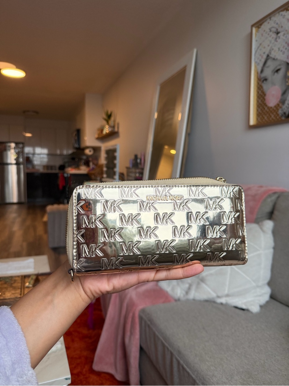 Michael Kors Metallic Logo for Zip Wallet